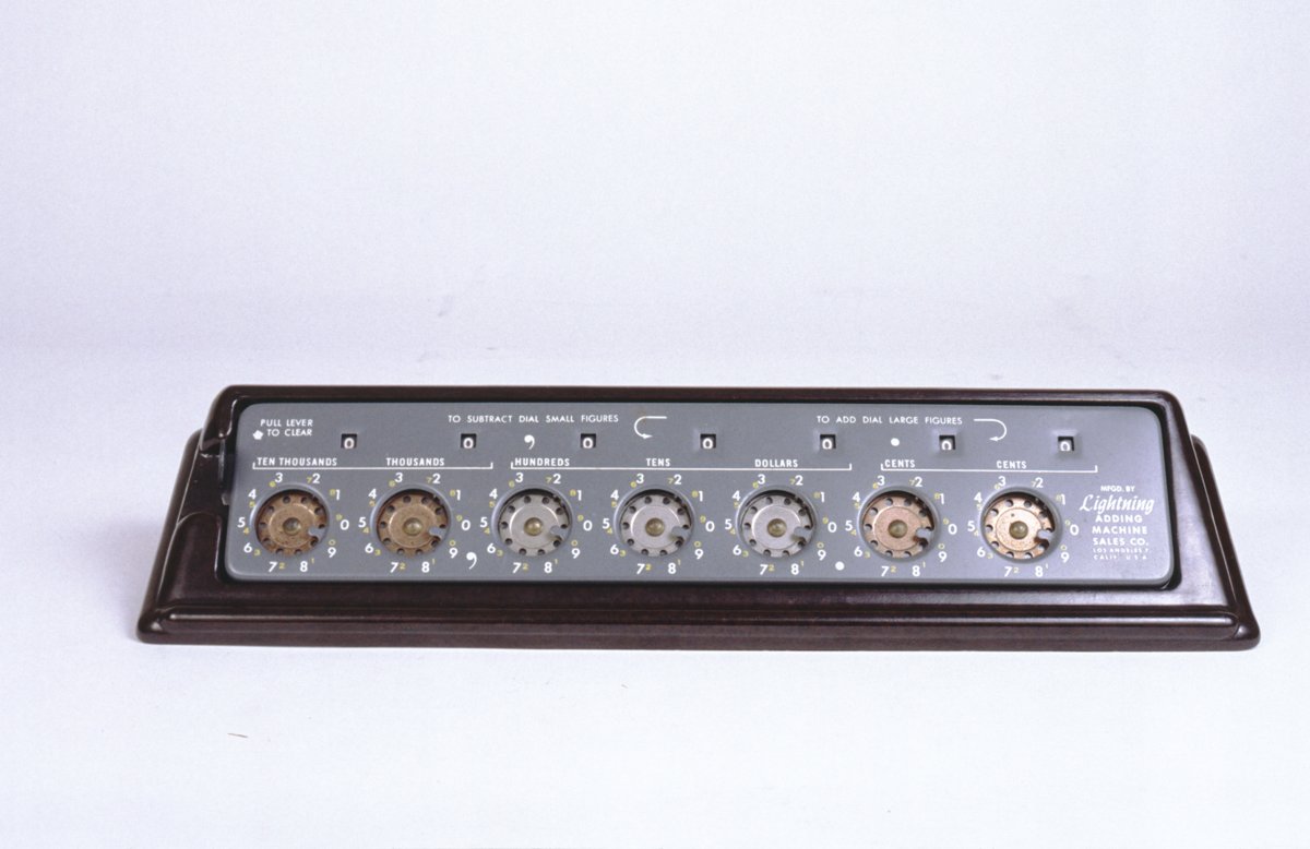 Figure 12 — The grey subtracting Lightning in the Whipple Museum of the History of Science, Cambridge (object 4404): "Mfgd. by Lightning Adding Machine Sales Co., Los Angeles 7", as on my grey machine.