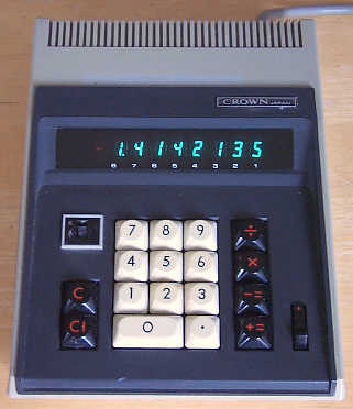 Figure 21 — The Crown CL-80K of 1972 with its nine fluorescent tubes lit, showing the square root of 2: one Texas Instruments chip and a handful of transistors.