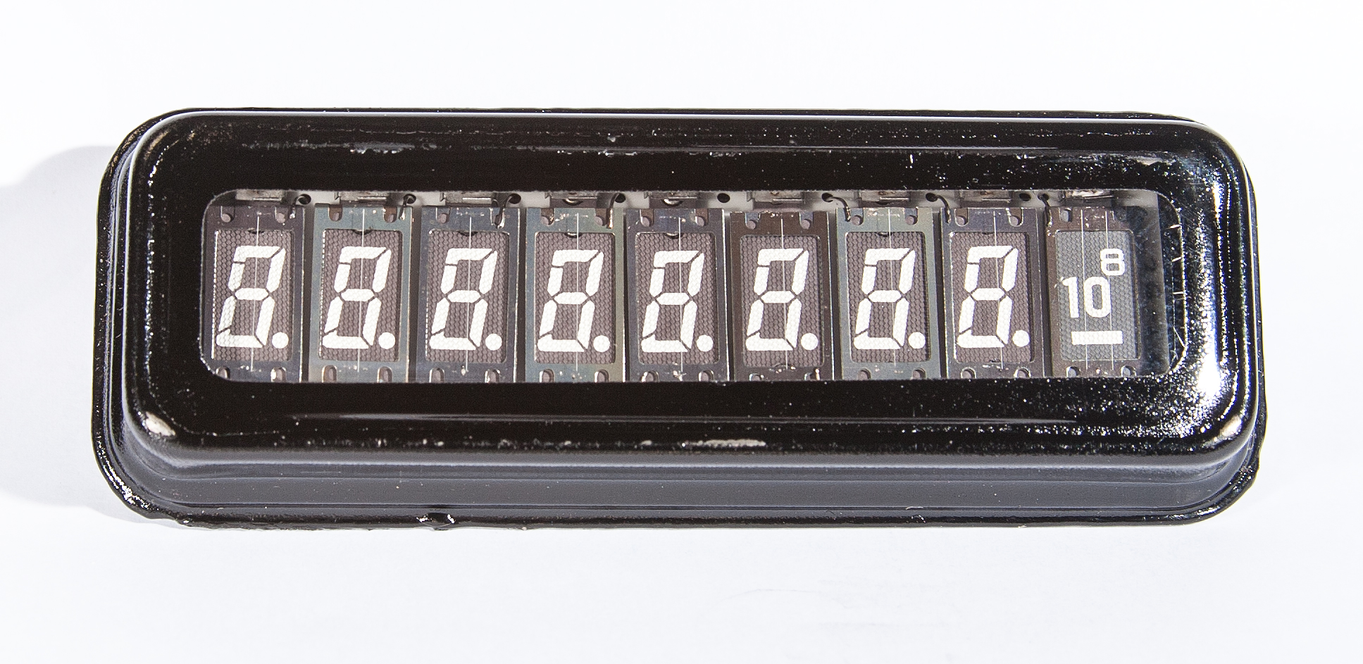 Figure 23 — The fluorescent display of an Omron 800 of 1972: eight digits and an indicator position in one tube.